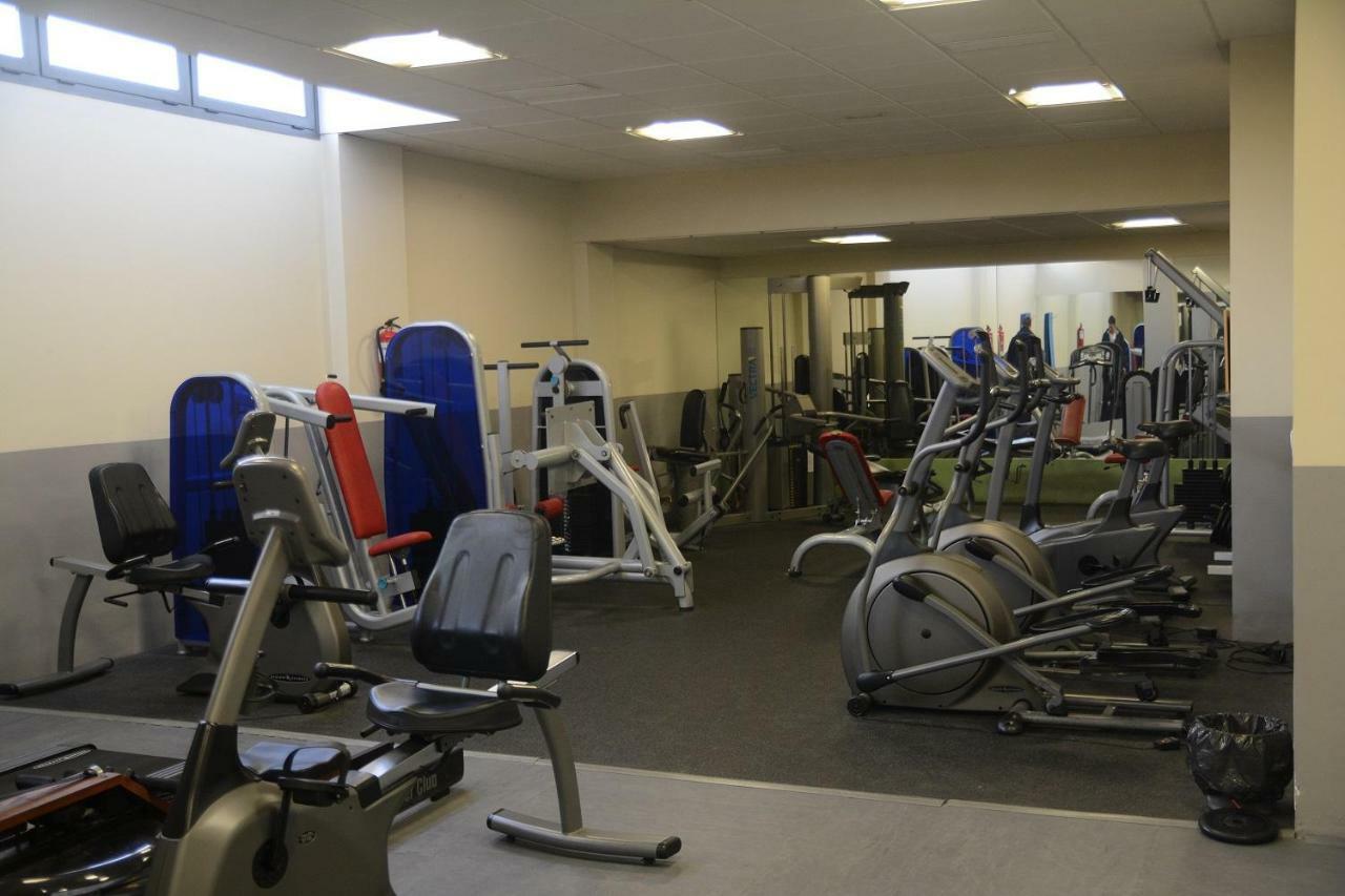 דירות Enjoygranada Emir 3A - Piscina, Gym & Parking מראה חיצוני תמונה